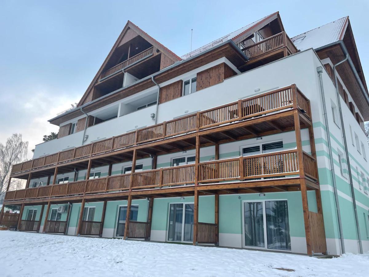 Apartman Kapy Lipno リプノ・ナト・ヴルタヴォウ エクステリア 写真